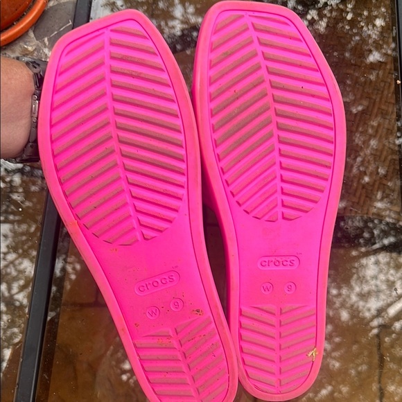 CROCS Pink womens sandals - Picture 6 of 6